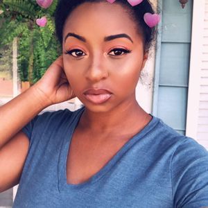 Meet your Posher, Asja